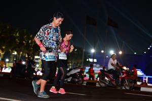 BIB: 4302, 1621
                            <button type="button" onclick="openModal(15317811)" class="btn btn-primary btn-sm float-right btn-popup" data-toggle="modal" data-target=".modal-high-quality">
                        <i class="fas fa-shopping-cart"></i> Add to Cart
                    </button>
                                            <button type="button" onclick="isThisMe(15317811, true)" class="btn btn-success btn-sm float-right btn-popup btn-isme hidden" data-toggle="tooltip" data-placement="bottom" title="นี่คือรูปของคุณใช่ไหม คลิกที่นี่เพื่อเอาเข้าอัลบั้ม">
                        <i class="fas fa-plus"></i> Add to album
                    </button>
                    <button type="button" onclick="isThisMe(15317811, false)" class="btn btn-warning btn-sm float-right btn-popup btn-isnotme hidden">
                        <i class="fas fa-ban"></i> Remove from album
                    </button>